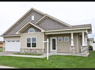 101 Linden Ave, Hudson, WI 54016