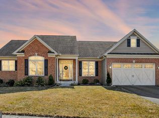 240 Stafford Dr, Hanover, PA 17331