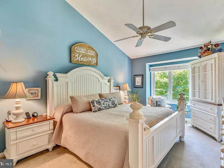 11627 Chapel Cross Way — Photo 18