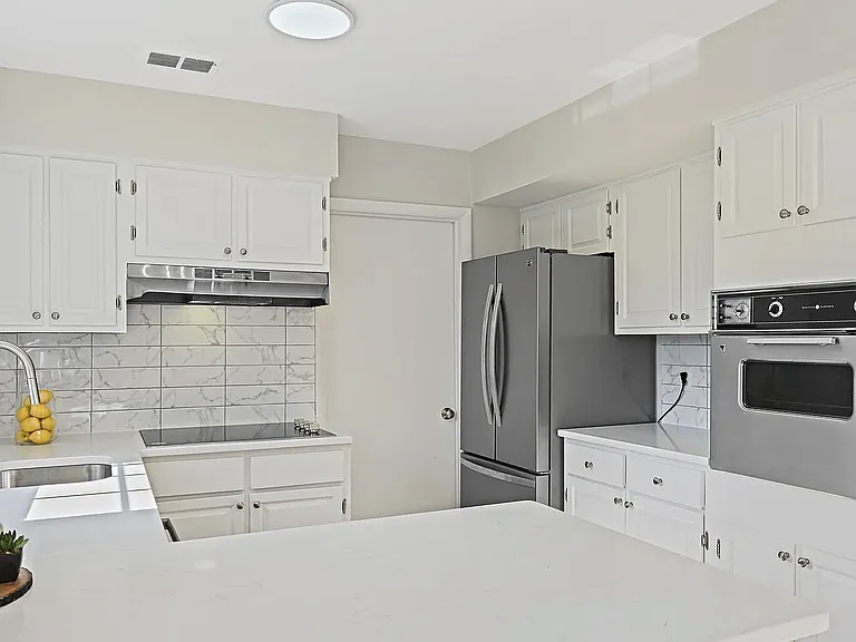 13303 Poplar Tree Rd — Photo 10