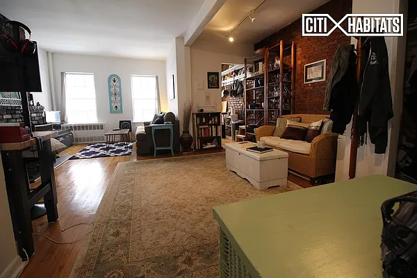 Rented by Citi Habitats | media 12