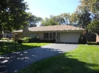 816 S Arlington Heights Rd, Arlington Heights, IL 60005