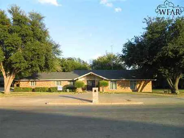 2611 Oaklawn Dr, Vernon, TX 76384