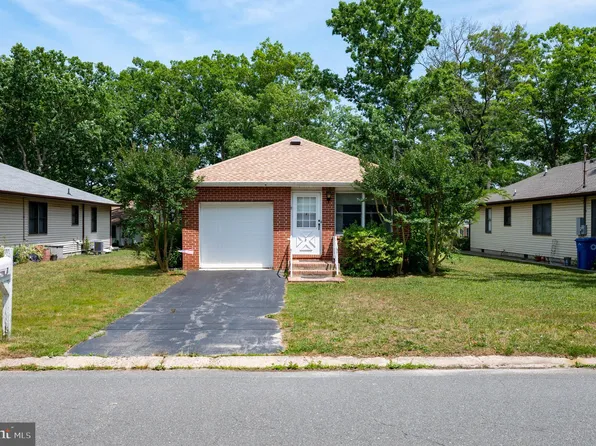 7 Dogwood Rd, Manahawkin, NJ 08050