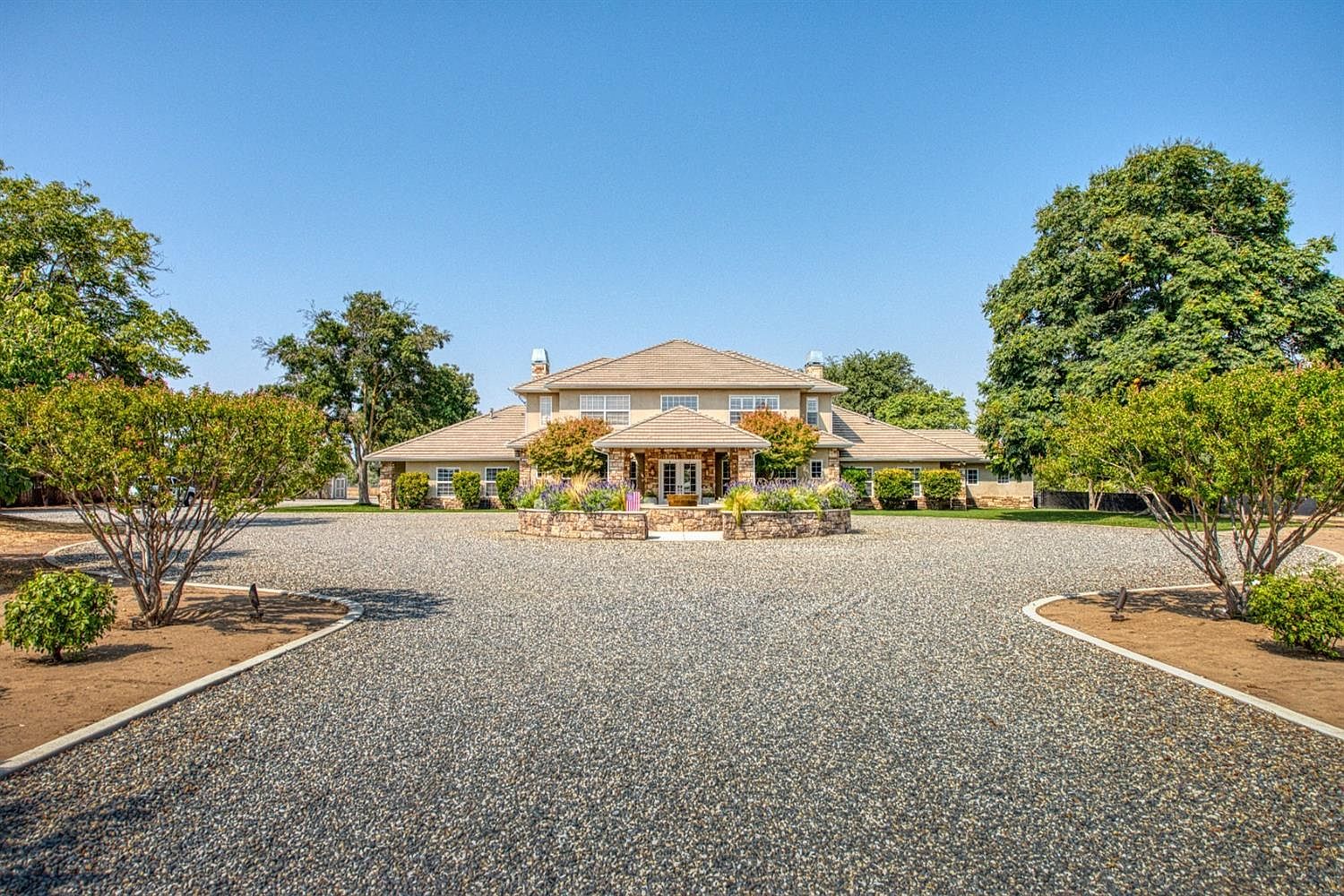 10239 N Fowler Ave, Clovis, CA 93619 Zillow