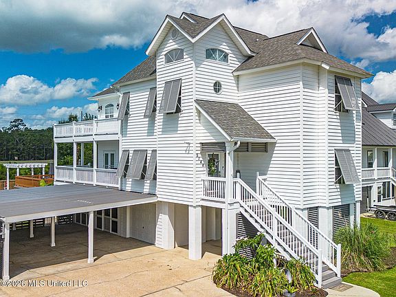 2nd image of 5148 Atlantis Dr