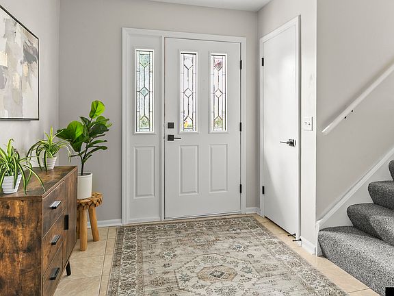 4th image of 20240 Pinkney St