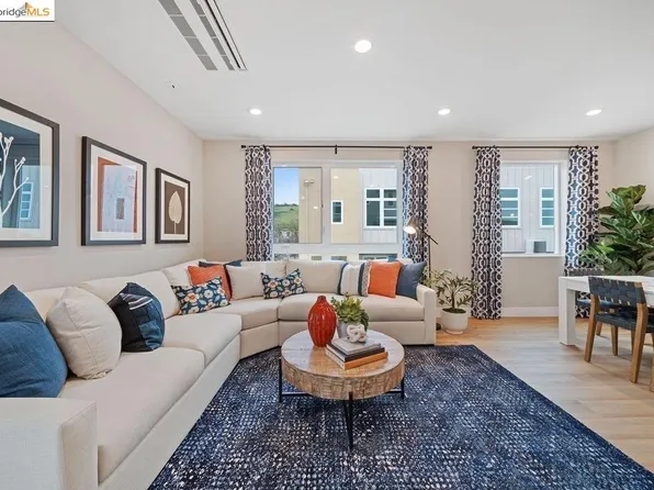 27255 Lumina #13, Hayward, CA 94541