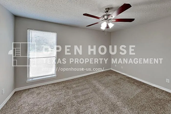 833 Harvest Glen Dr — Photo 12