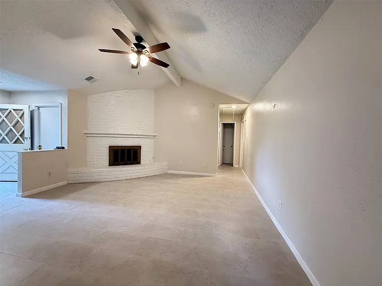 7535 Hablo Dr — Photo 5