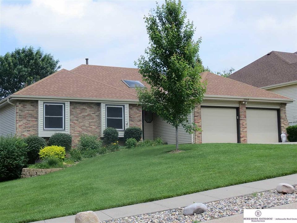 1st image of 15918 Douglas Cir