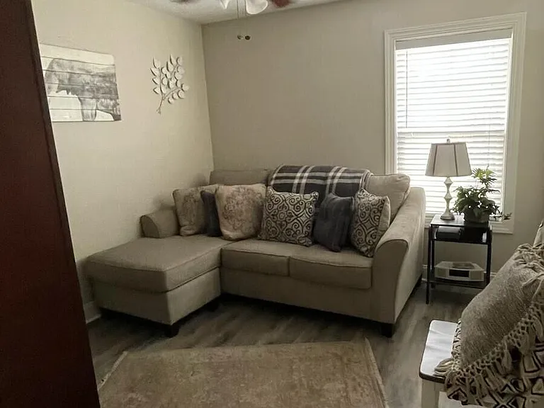 212 Victorian Lakes Dr — Photo 19