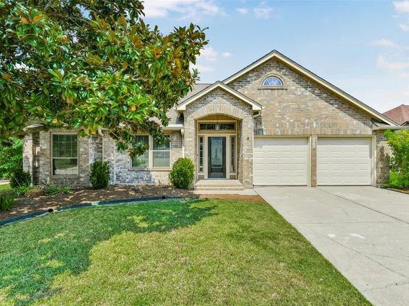 1205 Bayou Vista Dr, Deer Park, TX 77536