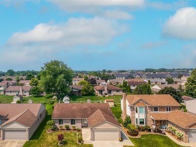 42393 Royal Ln, Clinton Township, MI, 48038