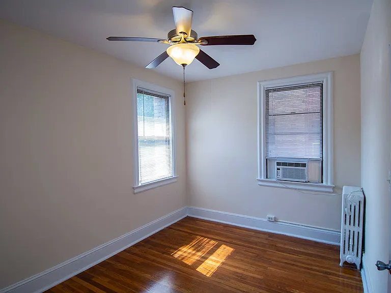 Connecticut Avenue Apartments/Dore/The Abby — Photo 53