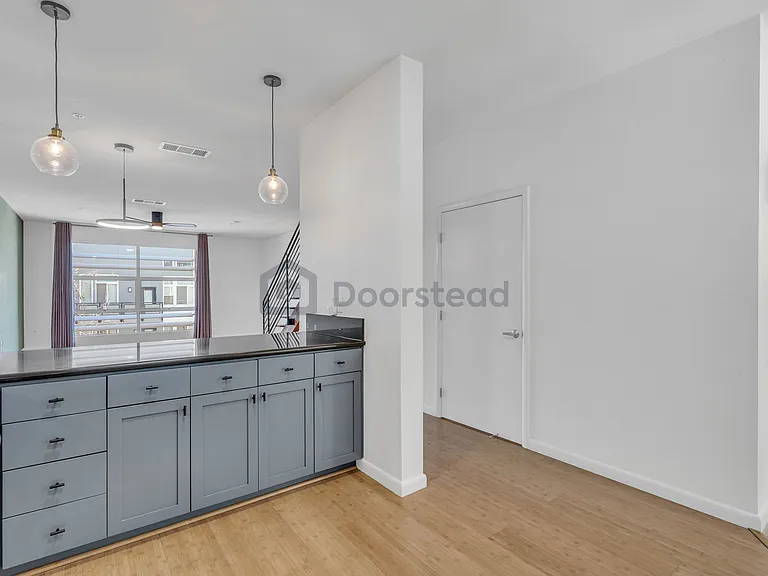 6466 Hollis St #321 — Photo 10