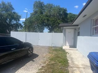 3047 NW 76th St, Miami, FL 33147