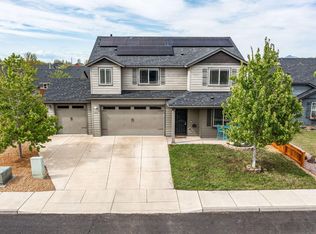 3133 SW Evergreen Ave, Redmond, OR 97756