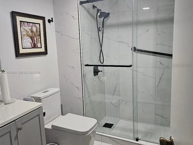 1101 SW 128th Ter #301C — Photo 6