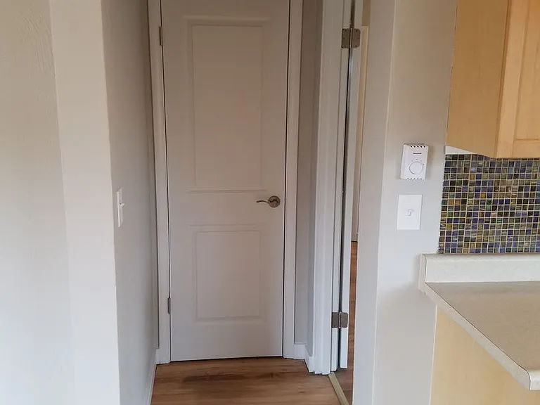 Green Lake Apartments — Photo 11