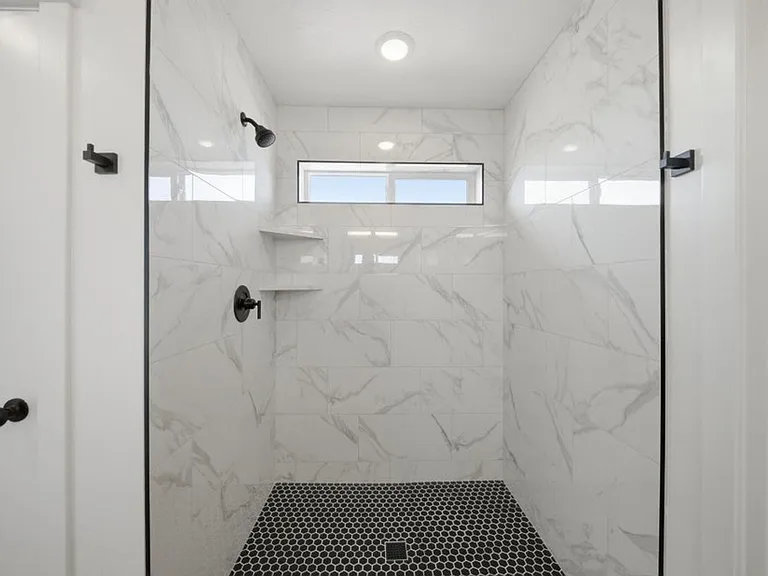 946 E Malibu Ln — Photo 26