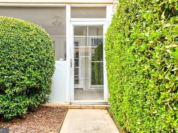 5th image of 346 Carpenter Dr APT 16