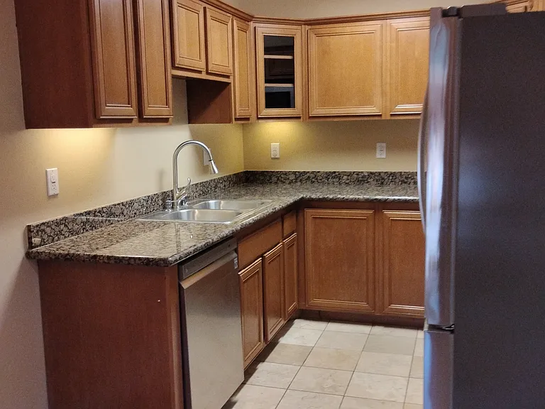 1450 Iris Ave #35 — Photo 14