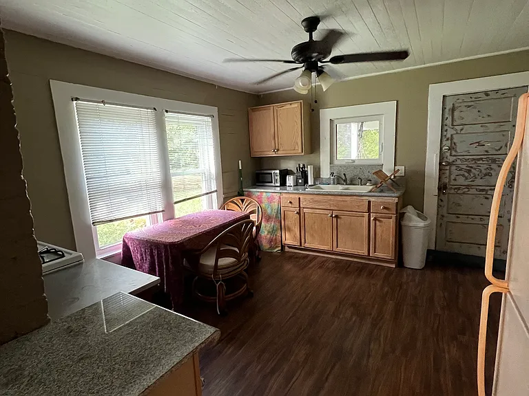 Gibbs Dr — Photo 10