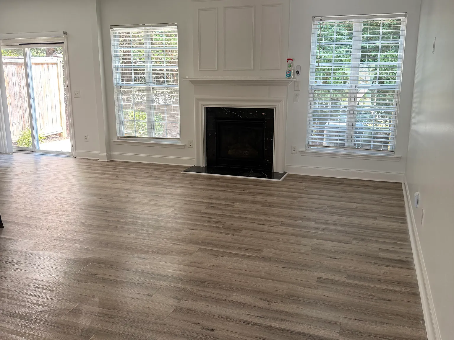3 bed, 2.5 bath, 1780 sqft, $2,500 — Photo 3