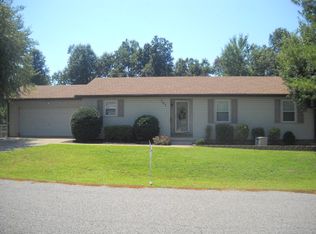 161 Celeste Ln, Madisonville, KY 42431