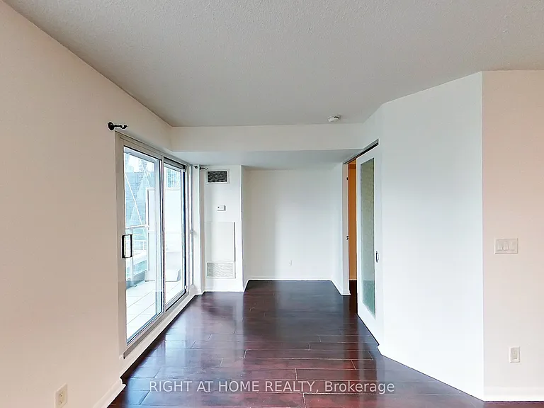 18 Yonge St #1813 — Photo 17