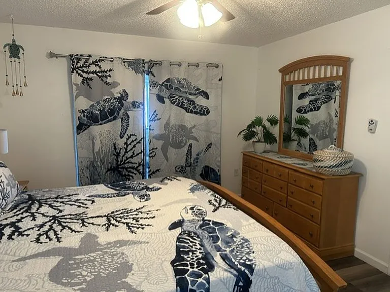 9031 Glen Moor Ln — Photo 14