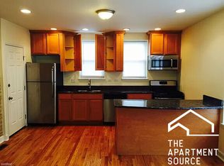 2708 W Arthur Ave APT 2N, Chicago, IL 60645
