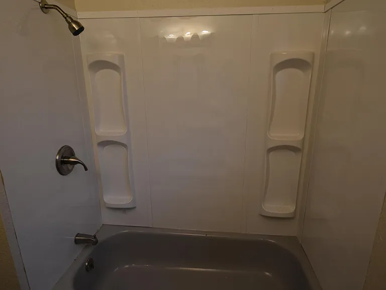 5404 Fursman Ave — Photo 4