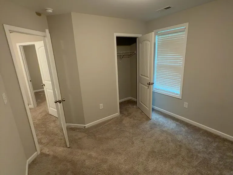 109 Stewarts Knob Dr — Photo 10