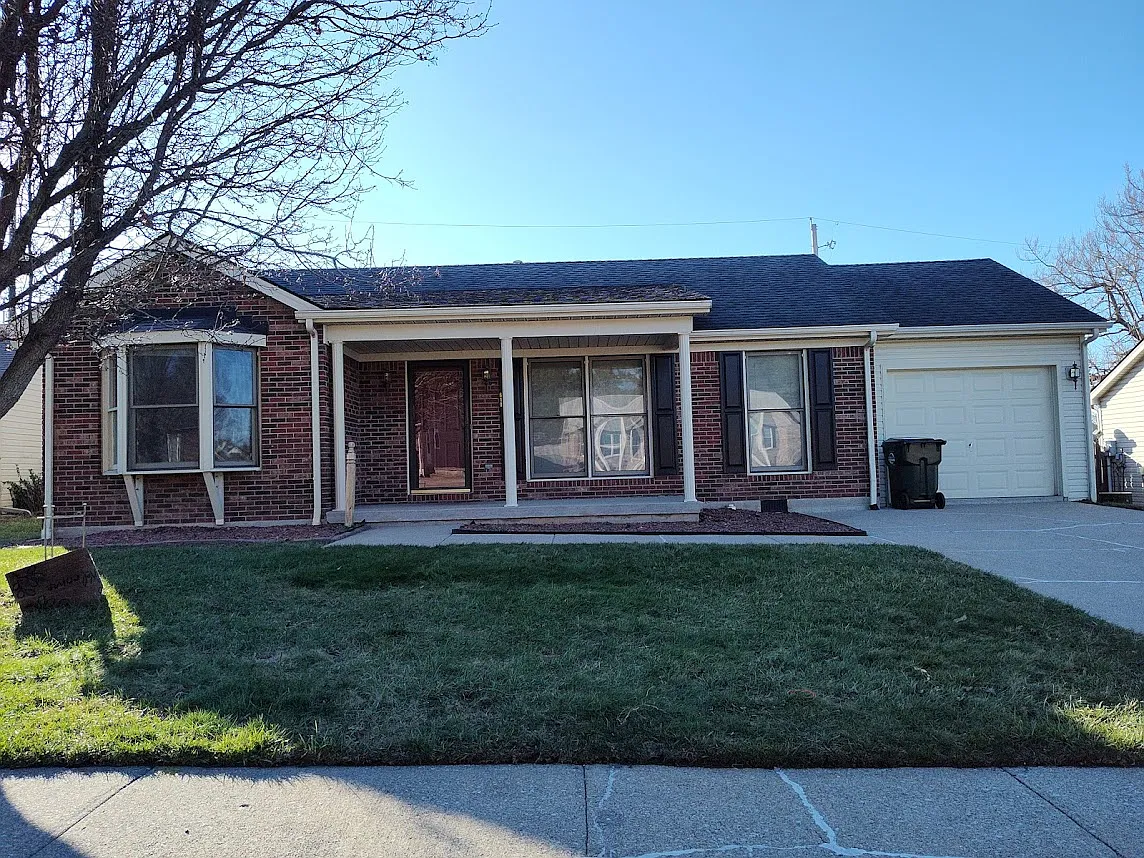 3 bed, 1165 sqft, $1,750 — Photo 2