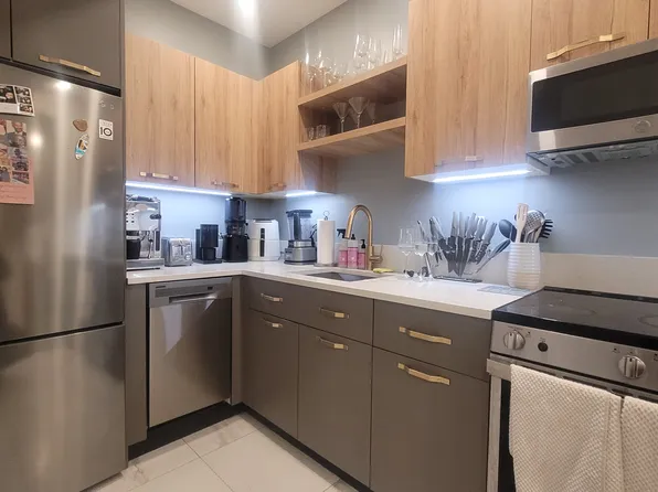 17 Granite Street image 11 of 24