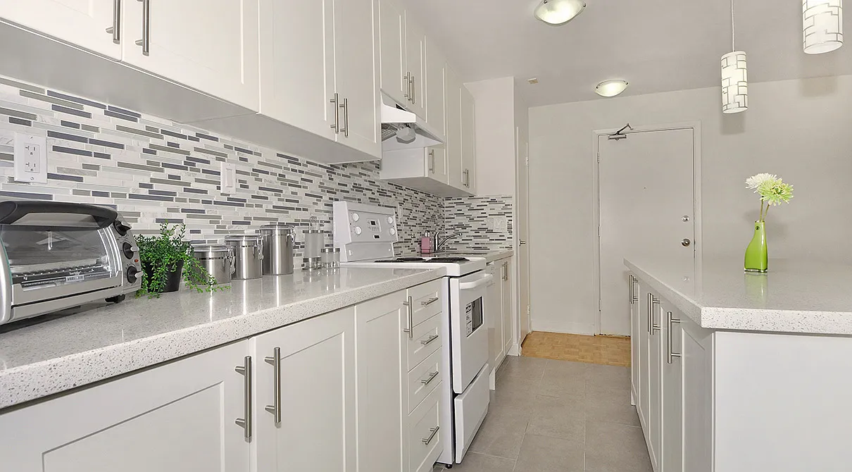 214 Saint George St #809 photo 1