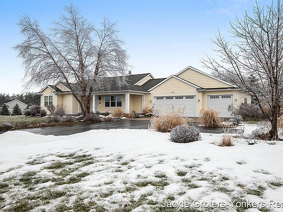 2nd image of 9300 Tiger Lily Dr SE