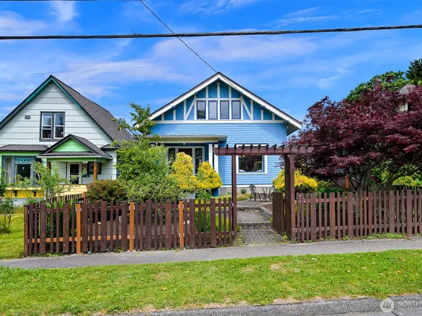 905 E Maple Street, Bellingham, WA 98225