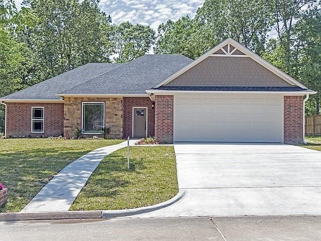 1st image of 108 Copperwood Loop