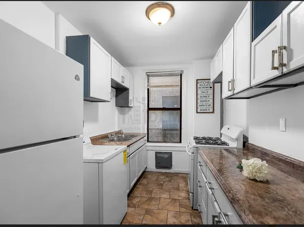 258 West 117th Street 4E image 1 of 1