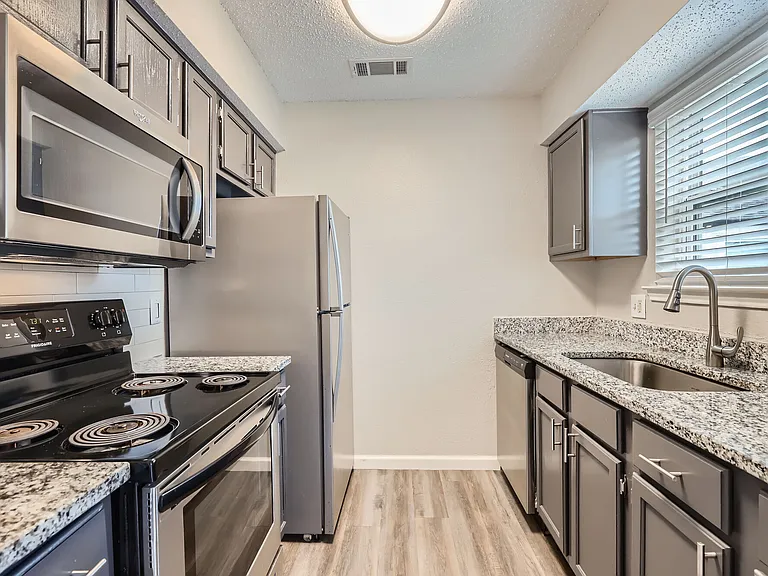 The Tallows Apartments — Photo 19