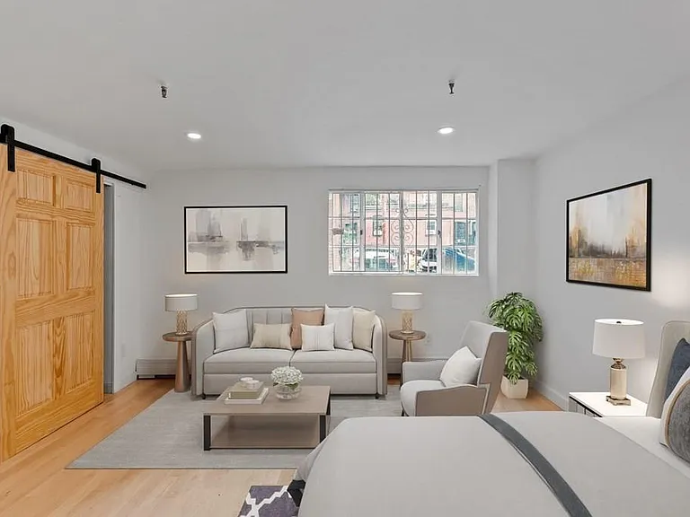 511 Beacon St #2 — Photo 6