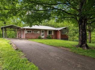 9421 College St, Strawberry Plains, TN 37871