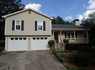 131 Hebron Church Rd, Dacula, GA 30019