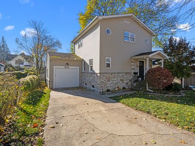 311 Ohio Ave, St Charles, IL, 60174