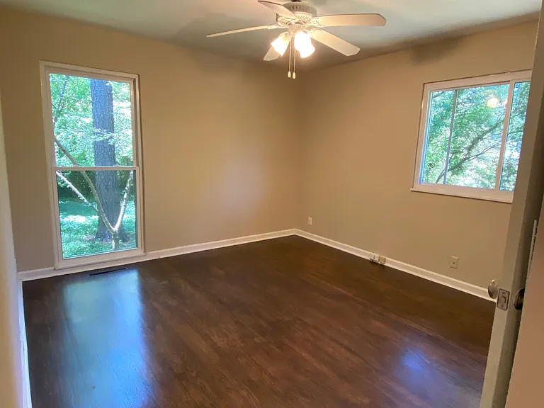 3588 Sexton Woods Dr — Photo 11