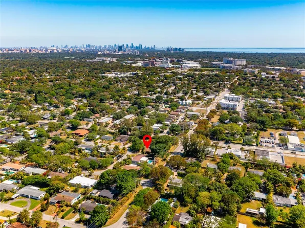 6210 SW 63rd Ter, South Miami, FL 33143