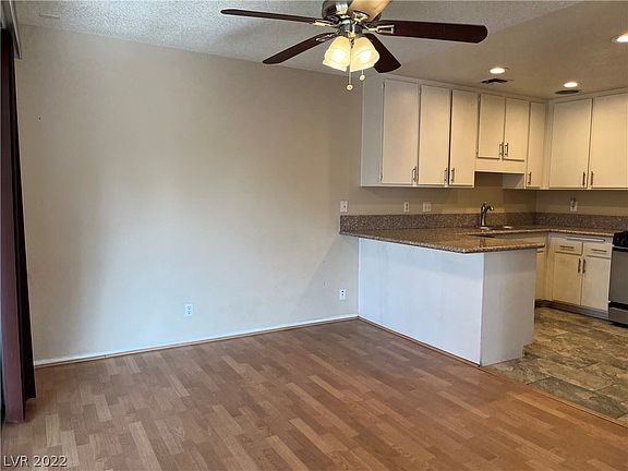 5th image of 6956 Quarry Dr